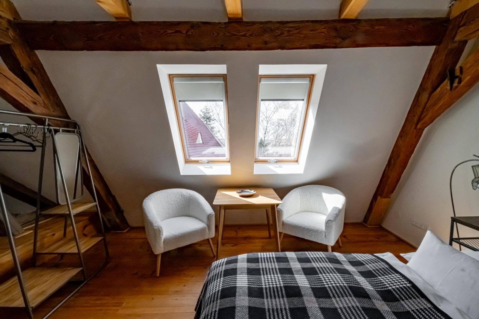 Knize Ferdinand Apartments Mikulov Exteriör bild